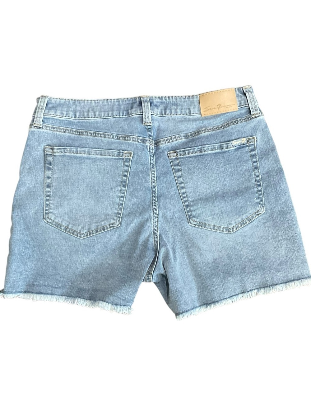 Seven7 High Rise Weekend Light Blue Distressed Denim Shorts Size 12 - Picture 2 of 5